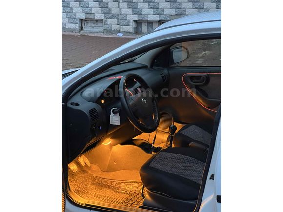 Sahibinden Opel Corsa 1.0 Essentia 2004 Model 