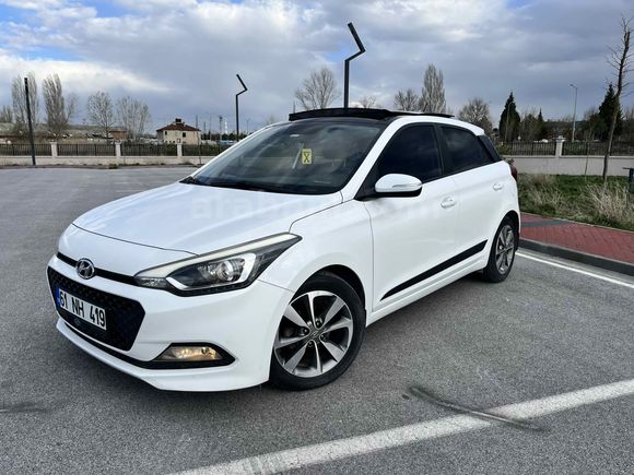 Sahibinden Hyundai i20 1.2 MPI Elite 2014 Model 