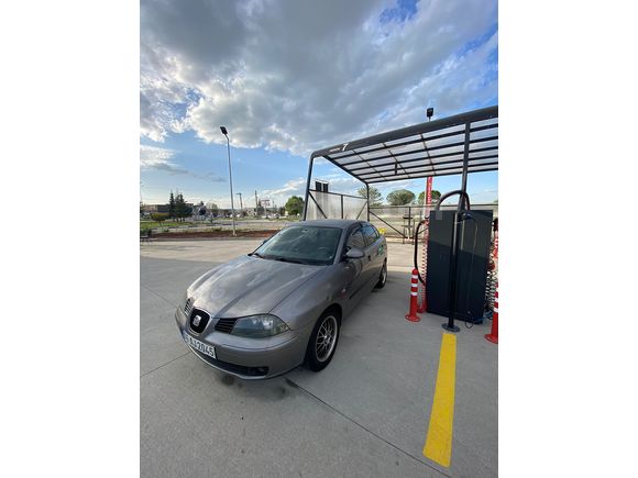 Sahibinden Seat Cordoba 1.4 Stella 2004 Model 