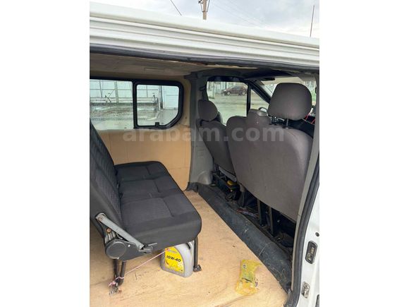 Sahibinden Opel Vivaro 1.9 DTI Combi 2004 Model 