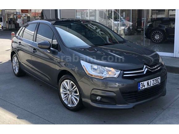 Galeriden Citroen C4 1.6 e-HDi Exclusive 2014. Cam tavanlı fuul