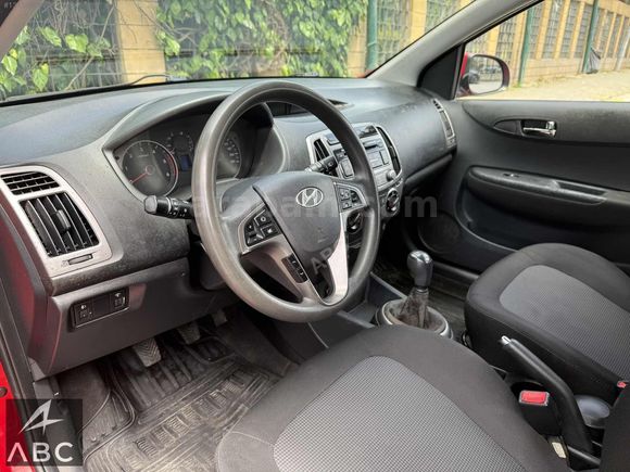 ?BC | 2012 MODEL 156.000 KM 'DE HYUNDAI İ20 1.4 CRDI SENSE