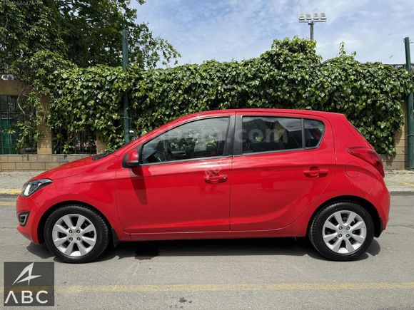 ?BC | 2012 MODEL 156.000 KM 'DE HYUNDAI İ20 1.4 CRDI SENSE