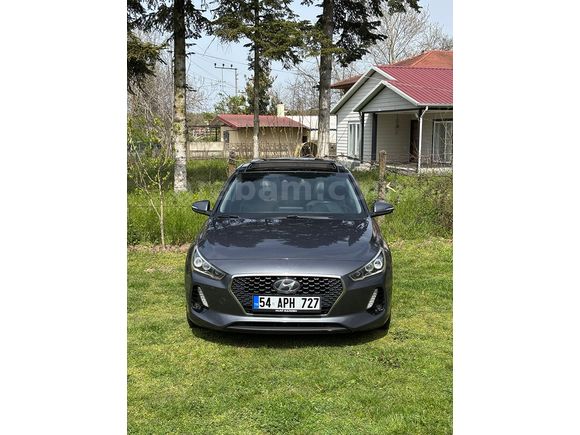 Sahibinden Hyundai i30 1.6 CRDi Elite Plus Smart 2017 Model 