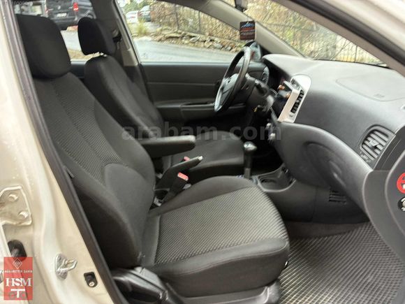 Otomatik Hyundai Accent Era FUL paket 2011Model