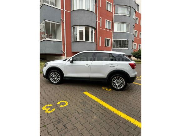 Sahibinden Audi Q2 1.6 TDI Design 2018 Model 