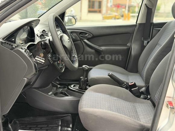 Değişensiz 2005 FORD FOCUS