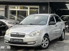 HYUNDAİ_ACCENT ERA_1.5 CRDİ_TEMİZ_DÜŞÜK KM