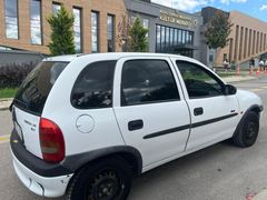 Sahibinden Opel Corsa 1.4 GLS 99 Model  140.000 km Beyaz