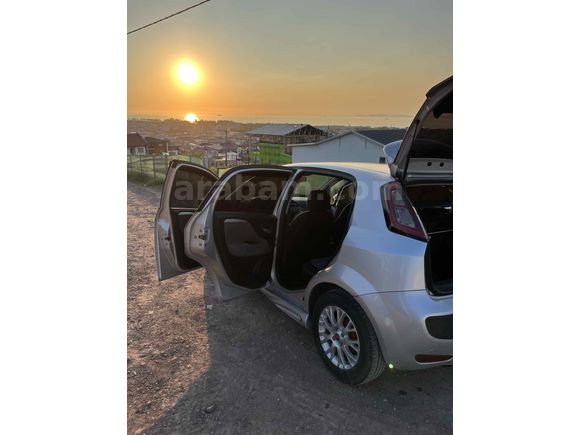 Sahibinden Fiat Punto EVO 1.4 Dynamic 2010Model 