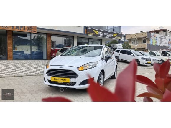 ÖZGE OTOMOTİV EDREMİT 2013 FORD FİESTA 1.5TDCİ 95