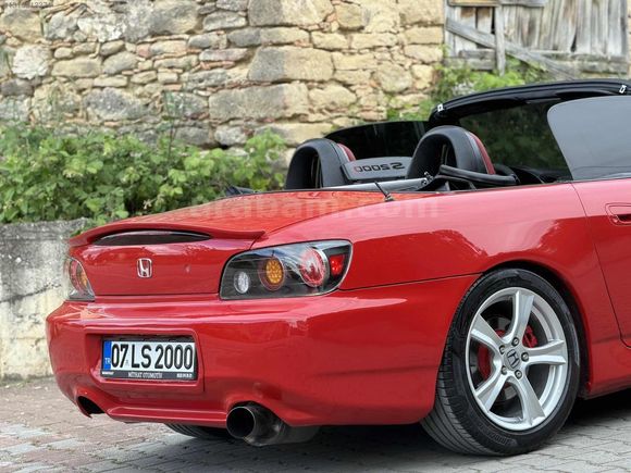 MİTHAT OTOMOTİV DEN MASRAFSIZ SORUNSUZ KIRMIZI 2005 MODEL S2000