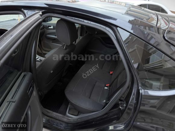 2009 Focus Titanium Otomatik 4 Parça Boyalı Değişensiz