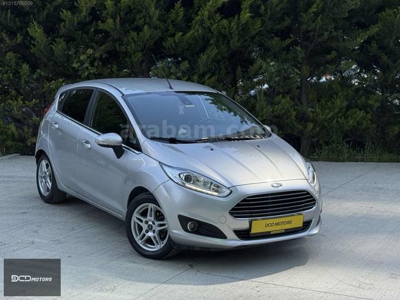 DCD MOTORS DAN OTOMATİK DÜŞÜK KM FORD FİESTA 1.6 TİTANİUM.