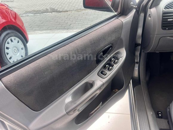 BUSE OTOMOTİV EMSALSİZ ACCENT 78000KM DE 520000TL
