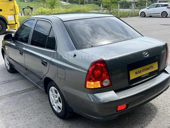 BUSE OTOMOTİV EMSALSİZ ACCENT 78000KM DE 520000TL