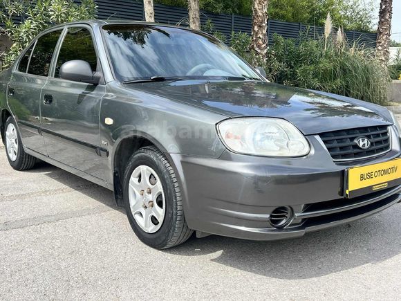 BUSE OTOMOTİV EMSALSİZ ACCENT 78000KM DE 520000TL