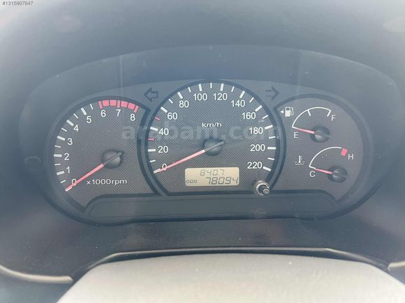 BUSE OTOMOTİV EMSALSİZ ACCENT 78000KM DE 520000TL