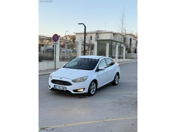 2015 MODEL FORD FOCUS 1.5 TDCİ STYLE HATASIZ DEĞİŞENSİZ OTOMATİK