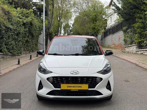 HYUNDAİ İ10 HATASIZ 34 BİN KM ÇİFT RENK UYGUN FİYAT