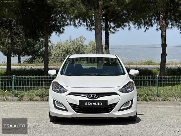 ESA AUTODAN İLK ELDEN 68.000 KM OTOMATİK İ30STYLE SERVİS BAKIMLI