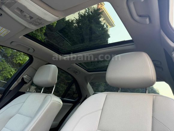 ÖZCAR 'dan BAKIMLI - C 180 / 7G TRONIC /ÇİFT CAM TAVAN/168.oookm