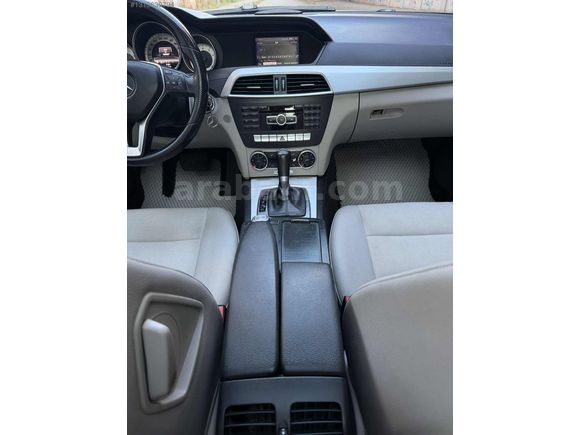 ÖZCAR 'dan BAKIMLI - C 180 / 7G TRONIC /ÇİFT CAM TAVAN/168.oookm