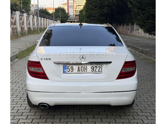 ÖZCAR 'dan BAKIMLI - C 180 / 7G TRONIC /ÇİFT CAM TAVAN/168.oookm