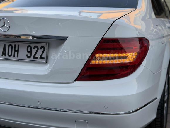 ÖZCAR 'dan BAKIMLI - C 180 / 7G TRONIC /ÇİFT CAM TAVAN/168.oookm