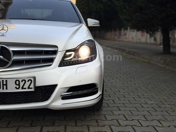 ÖZCAR 'dan BAKIMLI - C 180 / 7G TRONIC /ÇİFT CAM TAVAN/168.oookm