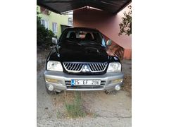 Sahibinden Mitsubishi L 200 4x4 Magnum 2005 Model  komple temizlik boyası var
