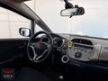 2011 MODEL FULL + FULL CAM TAVANLI HONDA JAZZ AĞIR HASARLI