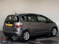 2011 MODEL FULL + FULL CAM TAVANLI HONDA JAZZ AĞIR HASARLI