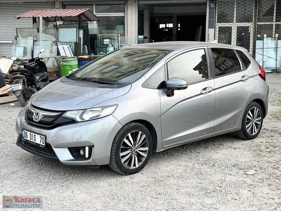 Karaca Otomotivden Hatasız Boyasız Elegance Jazz CVT
