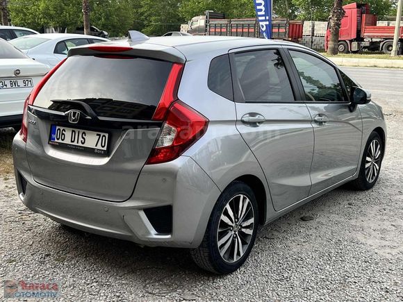 Karaca Otomotivden Hatasız Boyasız Elegance Jazz CVT