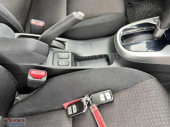 Karaca Otomotivden Hatasız Boyasız Elegance Jazz CVT