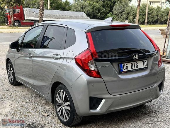 Karaca Otomotivden Hatasız Boyasız Elegance Jazz CVT