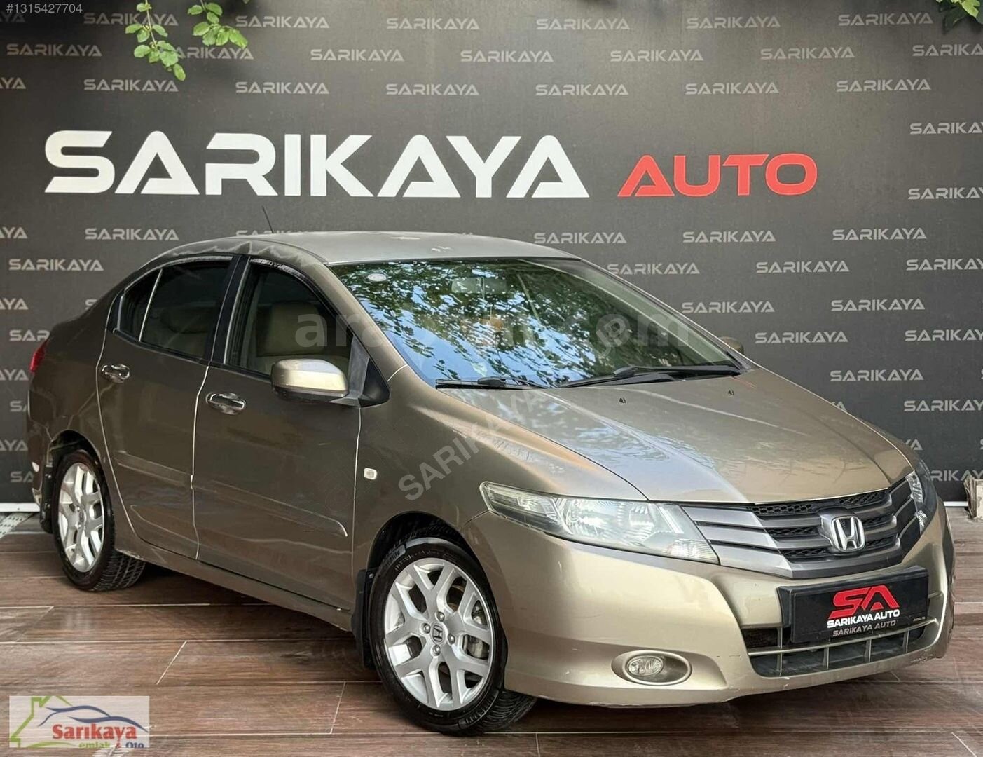 Galeriden Honda City 1.4 ES 2011 Model Antalya 200.000 km Bej 4