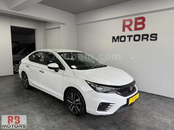 2021 MODEL HONDA CİTY 1.5 İ-VTEC EXECUTİVE