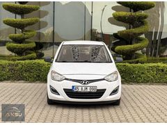 2014 HYUNDAİ İ20 JUMP 1.4 DİZEL 90HP 208.000KM K.K 12 Taksit