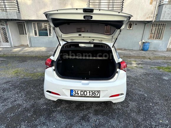 2016 HYUNDİA İ20 1.4 CRDİ ORJİNAL