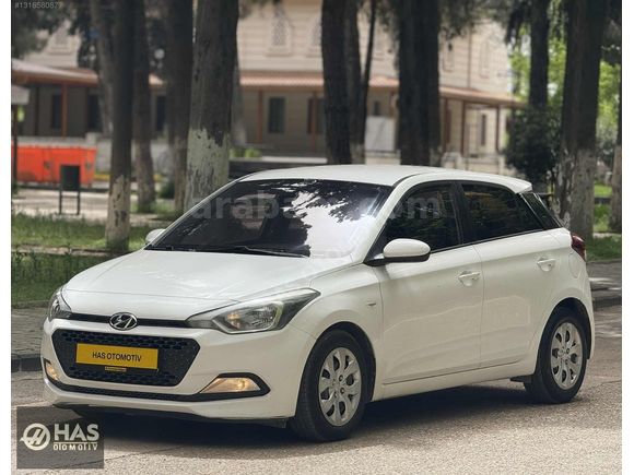 Has Otomotiv'den 2015 Hyundai i20 Tek Parça Boyalı Kayıtsız