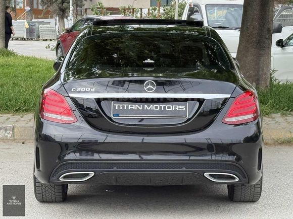 TİTAN MOTORS HATASIZ BOYASIZ İMZALI SERİ 168 BİN KM C200d AMG
