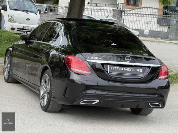 TİTAN MOTORS HATASIZ BOYASIZ İMZALI SERİ 168 BİN KM C200d AMG