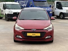 NAMLI'DAN // HATASIZ / CAM TAVAN / 126 BIN KM DE //OTOMATIK İ20