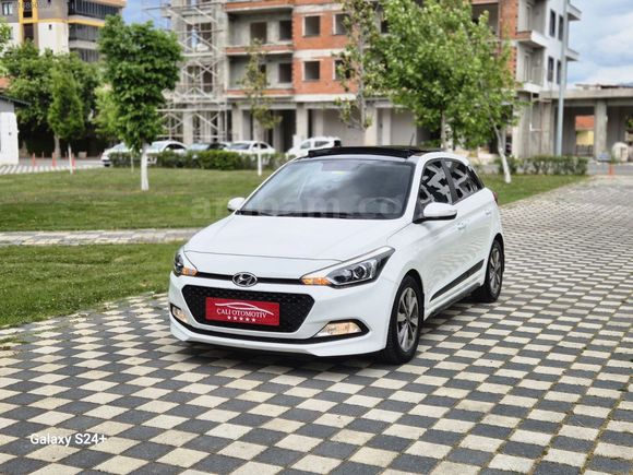 ÇALI OTOMOTİV'DEN 2018 MODEL 65.000 KM'DE PANORAMİK CAM TAVANLI.