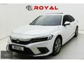 ROYAL GARAGE'DAN 2021 HONDA CİVİC ECO ELEGANCE-SUNROOF-BOYASIZ