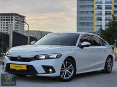 YK OTOMOTİVDEN-2022-HONDA-CİVİC-ELEGANCE-SUNROOF-HATASIZ BOYASIZ