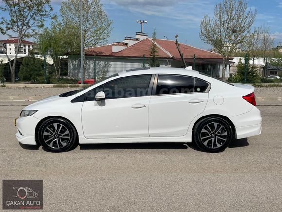 ÇAKAN AUTO'DAN 2015 MODEL MAKYAJLI KASA CİVİC..