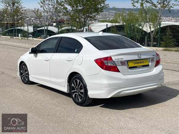 ÇAKAN AUTO'DAN 2015 MODEL MAKYAJLI KASA CİVİC..